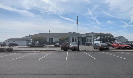 Marina Club