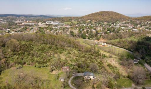 Photo #44 of 490 OLD GREENVILLE RD, STAUNTON, VA 4.1 acres