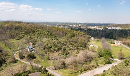 Photo #12 of 490 OLD GREENVILLE RD, STAUNTON, VA 4.1 acres