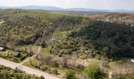 Photo #7 of 490 OLD GREENVILLE RD, STAUNTON, VA 4.1 acres