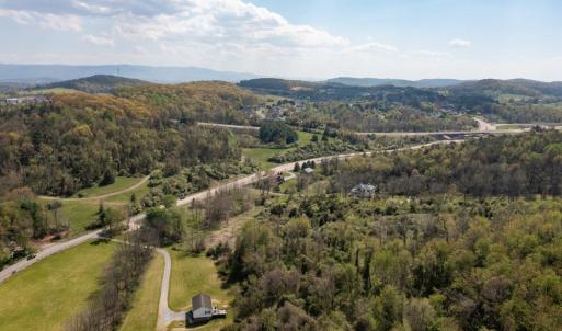 Photo #28 of 490 OLD GREENVILLE RD, STAUNTON, VA 4.1 acres