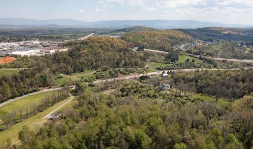 Photo #31 of 490 OLD GREENVILLE RD, STAUNTON, VA 4.1 acres