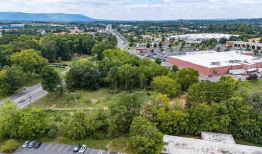 Photo #13 of 1229 ROSSER AVE, WAYNESBORO, VA 1.8 acres