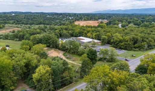 Photo #21 of 1229 ROSSER AVE, WAYNESBORO, VA 1.8 acres