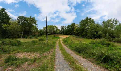 Photo #1 of 1229 ROSSER AVE, WAYNESBORO, VA 1.8 acres