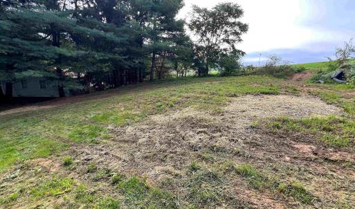 Photo #4 of 5807 MT CLINTON PIKE, ROCKINGHAM, VA 0.6 acres