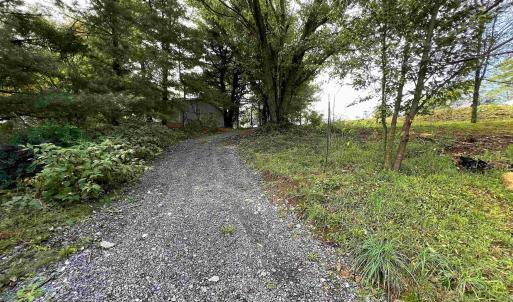 Photo #3 of 5807 MT CLINTON PIKE, ROCKINGHAM, VA 0.6 acres