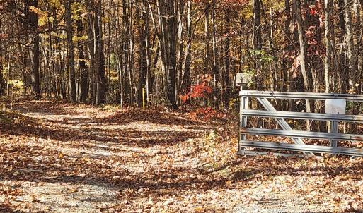 Photo #1 of 46 & 58 HOWDYSHELL LN, SWOOPE, VA 6.7 acres