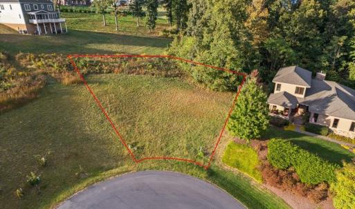 Photo #1 of 152 WILTON PL, ROCKINGHAM, VA 0.3 acres