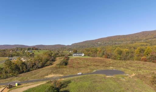 Photo #2 of 17 STOCKTON CREEK LN, AFTON, VA 5.7 acres