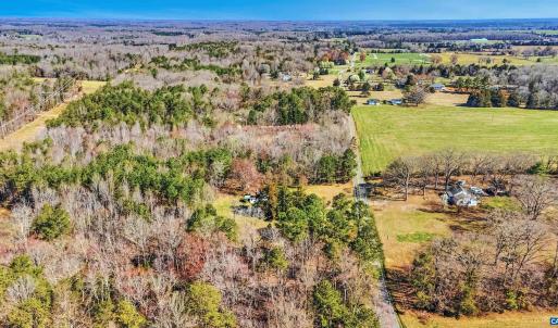 Photo #5 of 12085 PINHOOK RD, ROCKVILLE, VA 2.2 acres