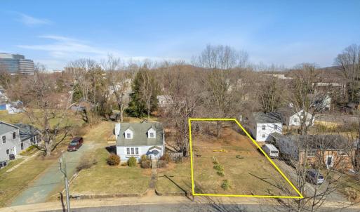 Photo #1 of 502 HANOVER ST, CHARLOTTESVILLE, VA 0.1 acres