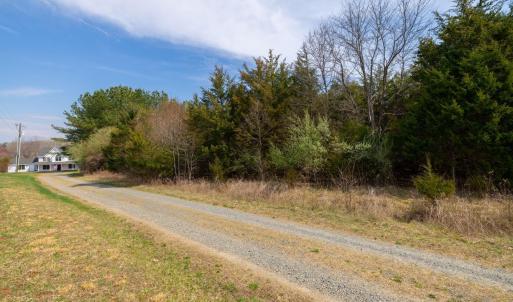 Photo #2 of 1280 JONES OVERLOOK, HOWARDSVILLE, VA 5.0 acres