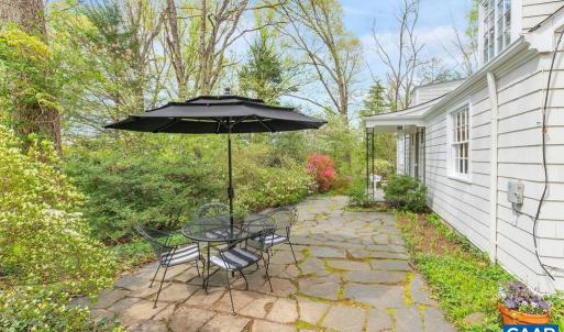 Photo #17 of 1426 DAIRY RD, CHARLOTTESVILLE, VA 0.5 acres