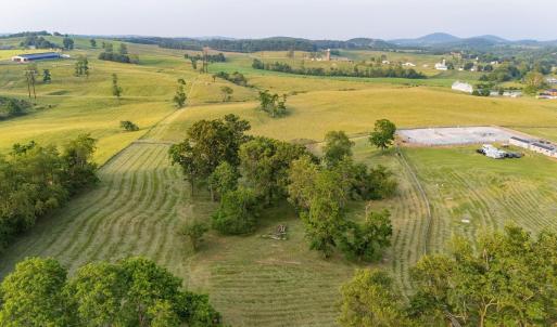 Photo #24 of 1065 MIDDLEBROOK RD, STAUNTON, VA 15.4 acres