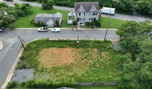 Photo #3 of 803 NASSAU ST, CHARLOTTESVILLE, VA 0.1 acres