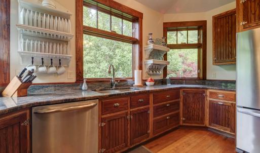 Photo #38 of 7304 DRY RUN RD, BURNSVILLE, VA 79.8 acres