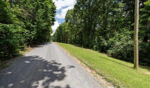 Photo #5 of 15 MONT VIEW LN, LURAY, VA 3.1 acres