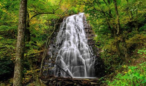 Crabtree Falls, 2.2 miles