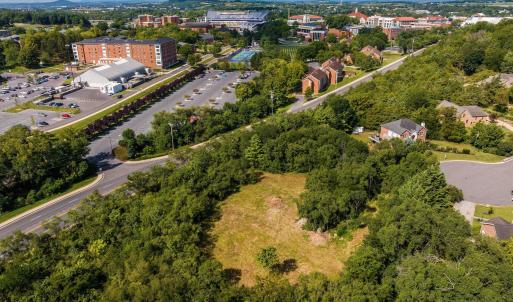 Photo #4 of 581 MYERS AVE, HARRISONBURG, VA 2.2 acres