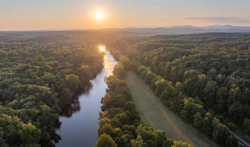 Photo #4 of TBD JONES OVERLOOK, HOWARDSVILLE, VA 125.6 acres