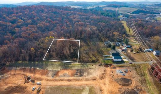 Photo #2 of 912 MOORE ST, STAUNTON, VA 2.0 acres