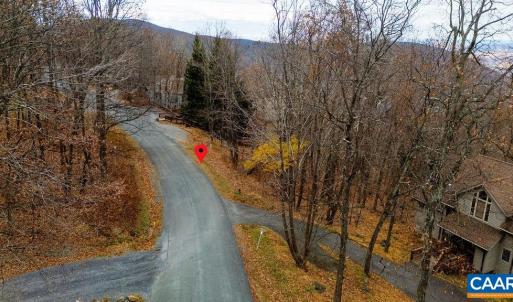 Photo #4 of 341 CHESTNUT PL, WINTERGREEN RESORT, VA 0.4 acres