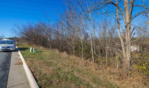 Photo #18 of 2112 WILLOW HILL DR, HARRISONBURG, VA 0.3 acres