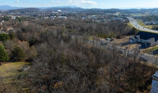 Photo #13 of 2112 WILLOW HILL DR, HARRISONBURG, VA 0.3 acres