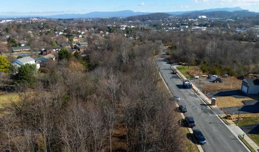 Photo #14 of 2132 WILLOW HILL DR, HARRISONBURG, VA 0.3 acres
