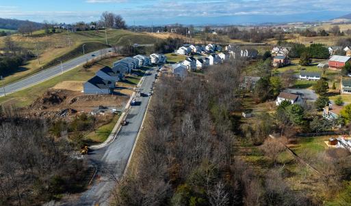 Photo #9 of 2132 WILLOW HILL DR, HARRISONBURG, VA 0.3 acres