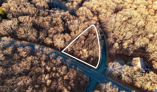 Photo #3 of 23 NORTH ROCK TREE LN, WINTERGREEN RESORT, VA 0.6 acres