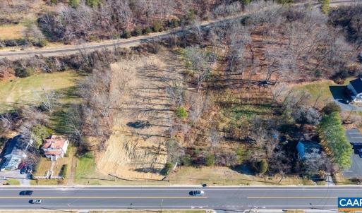 Photo #7 of 1357 MAIN ST, WAYNESBORO, VA 1.0 acres