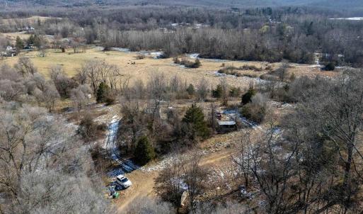 Photo #2 of 2024 BAYLOR AVE, WAYNESBORO, VA 4.3 acres