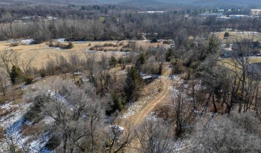 Photo #1 of 2024 BAYLOR AVE, WAYNESBORO, VA 4.3 acres