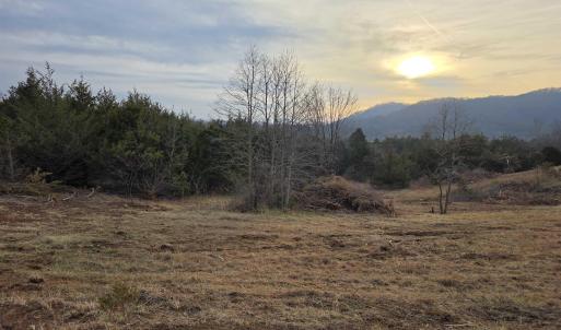 Photo #4 of lot 15 PEA RIDGE RD, STANARDSVILLE, VA 2.1 acres