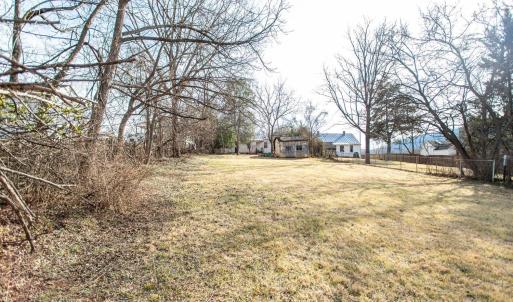 Photo #5 of 611 RIVES ST, CHARLOTTESVILLE, VA 0.3 acres