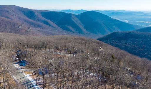 Photo #15 of 211 CHESTNUT PL, ROSELAND, VA 0.4 acres