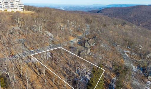 Photo #14 of 211 CHESTNUT PL, WINTERGREEN RESORT, VA 0.4 acres