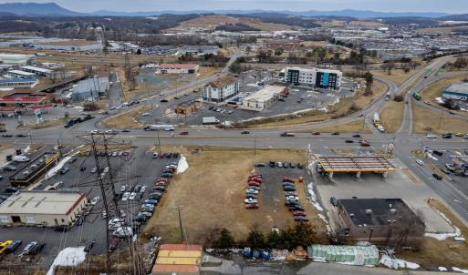 Photo #6 of 3269 MAIN ST, HARRISONBURG, VA 0.9 acres