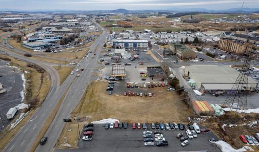 Photo #5 of 3269 MAIN ST, HARRISONBURG, VA 0.9 acres