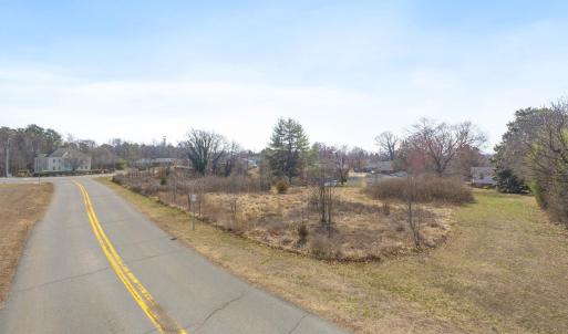 Photo #10 of DEERWOOD DR, CHARLOTTESVILLE, VA 1.1 acres