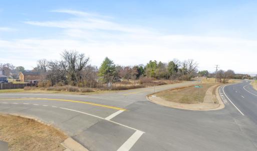 Photo #7 of DEERWOOD DR, CHARLOTTESVILLE, VA 1.1 acres