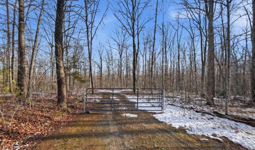 Photo #1 of JUSTICE DR, GORDONSVILLE, VA 31.2 acres