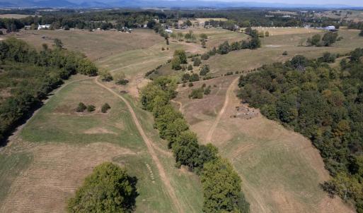 Photo #4 of 1370 MIDDLEBROOK RD, STAUNTON, VA 123.7 acres