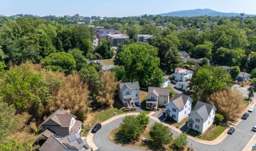 Photo #18 of 123 and 125 ROYS PL, CHARLOTTESVILLE, VA 0.1 acres