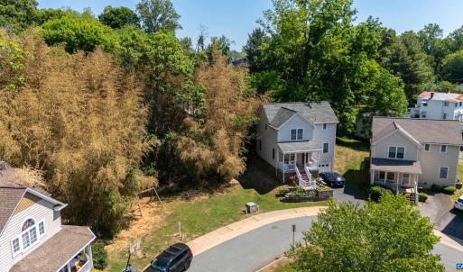 Photo #10 of 123 and 125 ROYS PL, CHARLOTTESVILLE, VA 0.1 acres