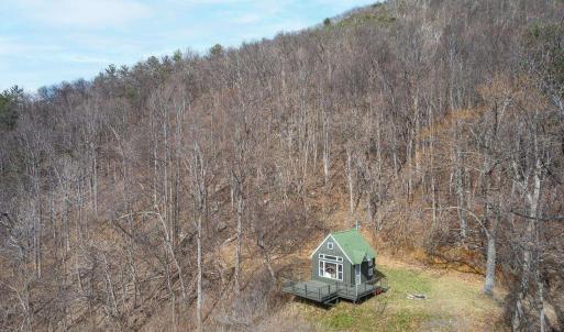 Photo #1 of 1215 BATTERY HILL LN, TYRO, VA 37.1 acres