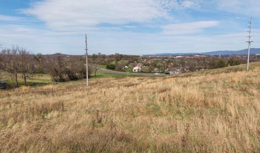 Photo #15 of 410 PEAR ST, HARRISONBURG, VA 4.9 acres