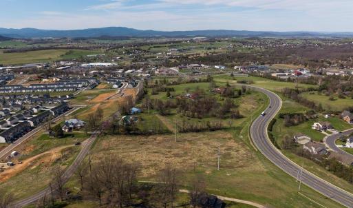 Photo #11 of 410 PEAR ST, HARRISONBURG, VA 4.9 acres